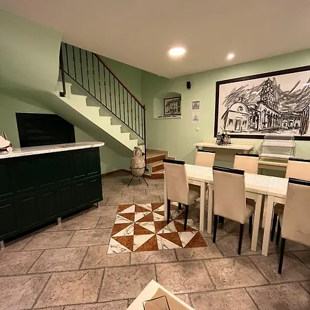 Toni Palace 4*