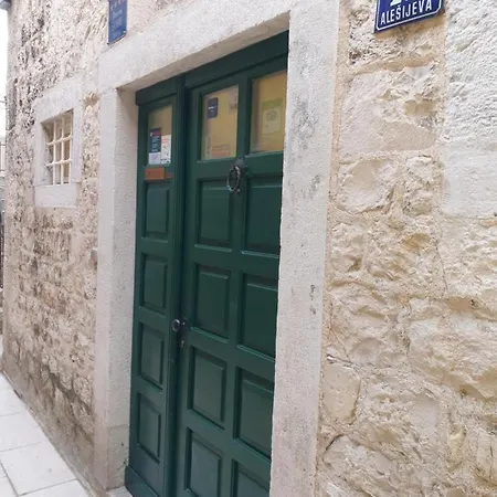 룸스 토니 팰리스 게스트하우스