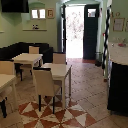 Gostinjska kuća Rooms Toni Palace Split